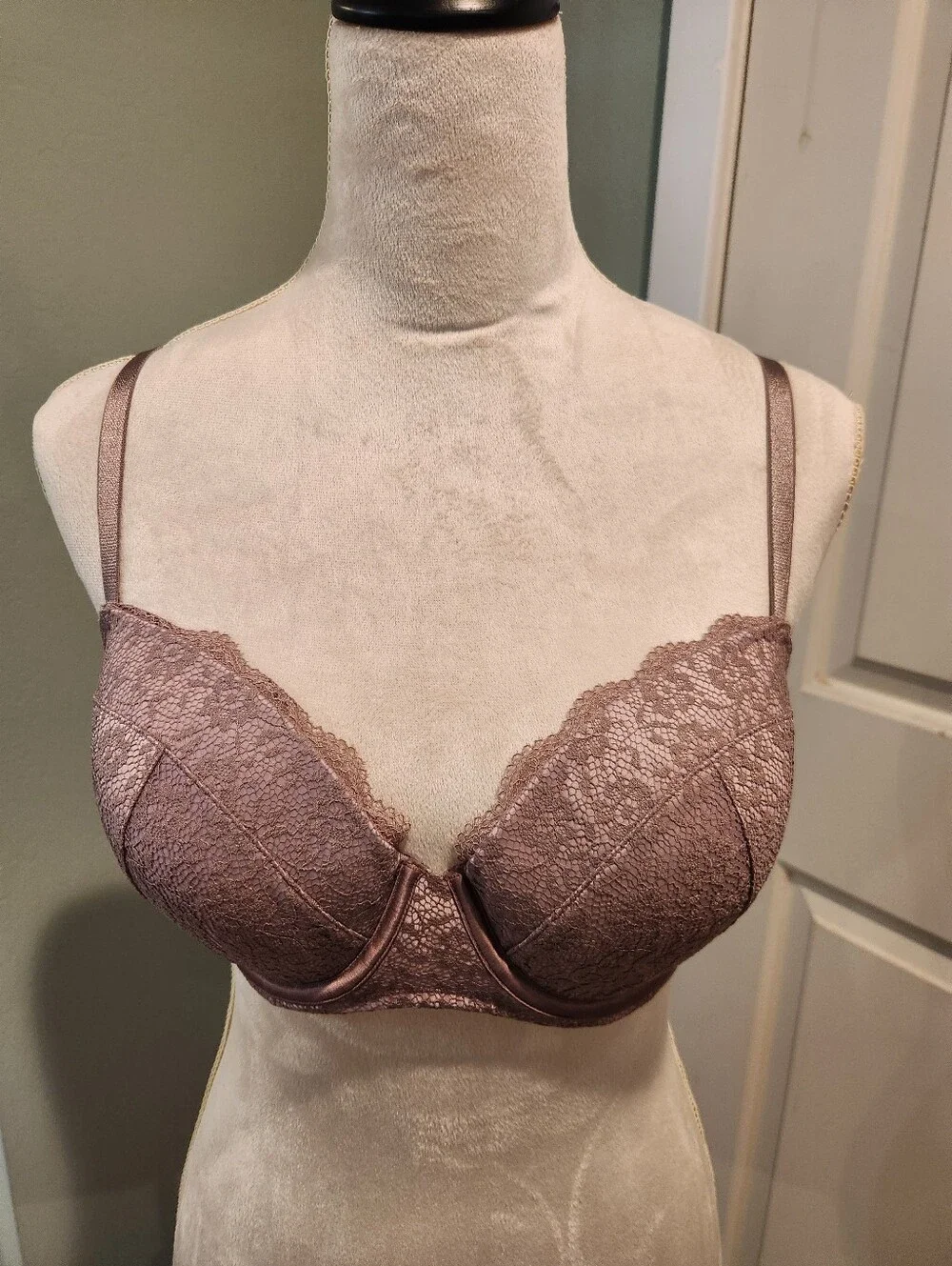 New Victoria's Secret Bra